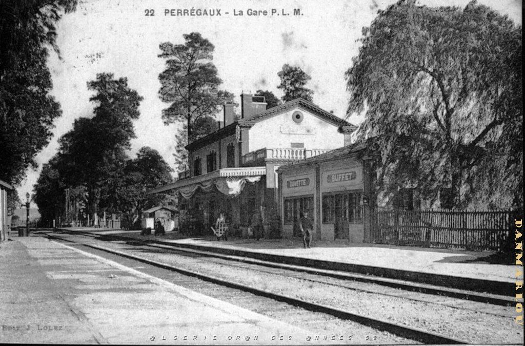 PERREGAUX  (518) COLLEC. SERRANO.JPG